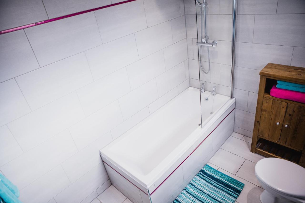 Unique And Stylish Close To Beaches Restaurants Shops * Cleethorpes
