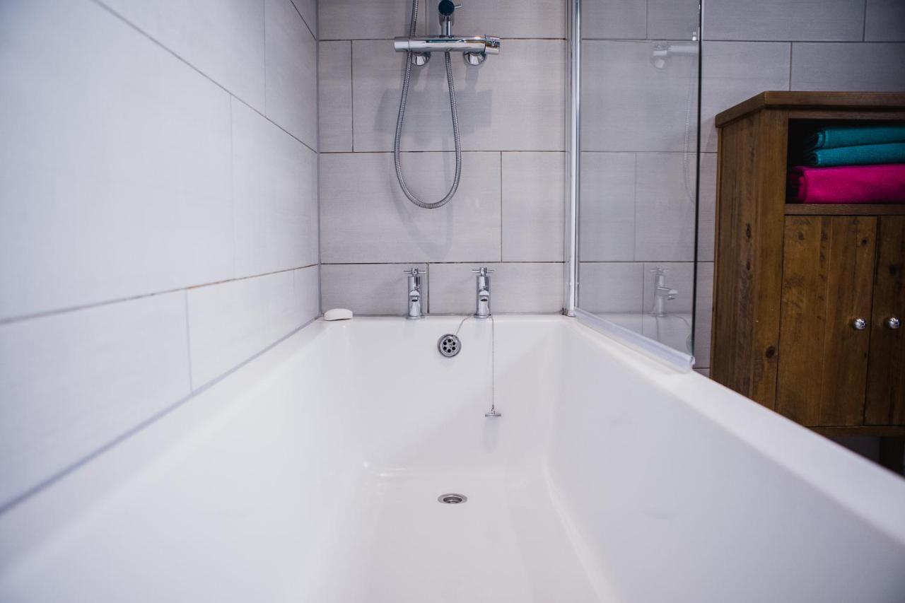 Unique And Stylish Close To Beaches Restaurants Shops * Cleethorpes