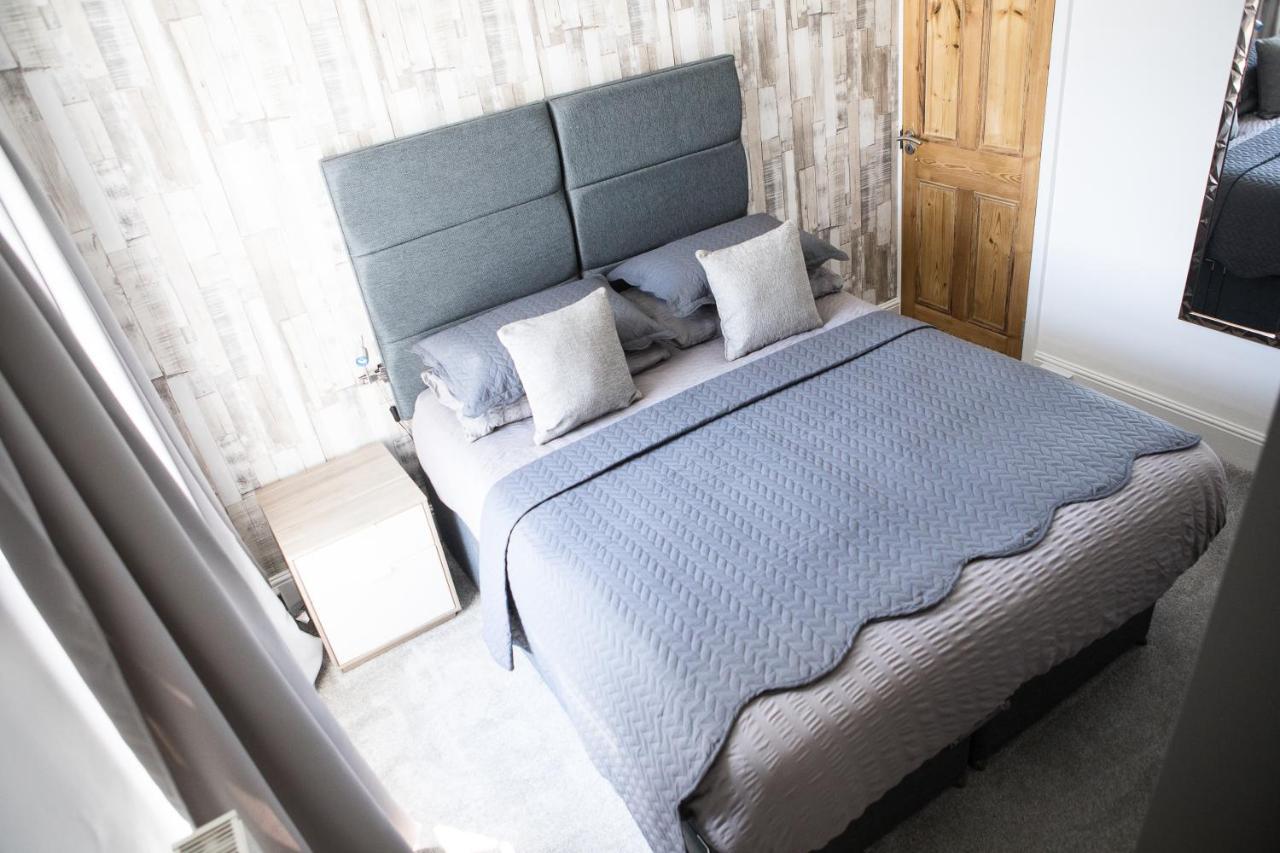 Unique And Stylish Close To Beaches Restaurants Shops Holiday home *